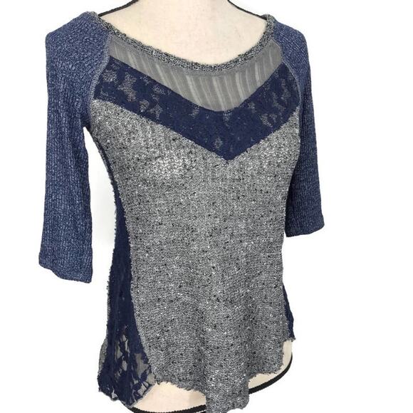 Free People Mix It Up Blouse Top Sweater Hacci thermal Blue Gray Tweed Lace XS - Picture 2 of 7